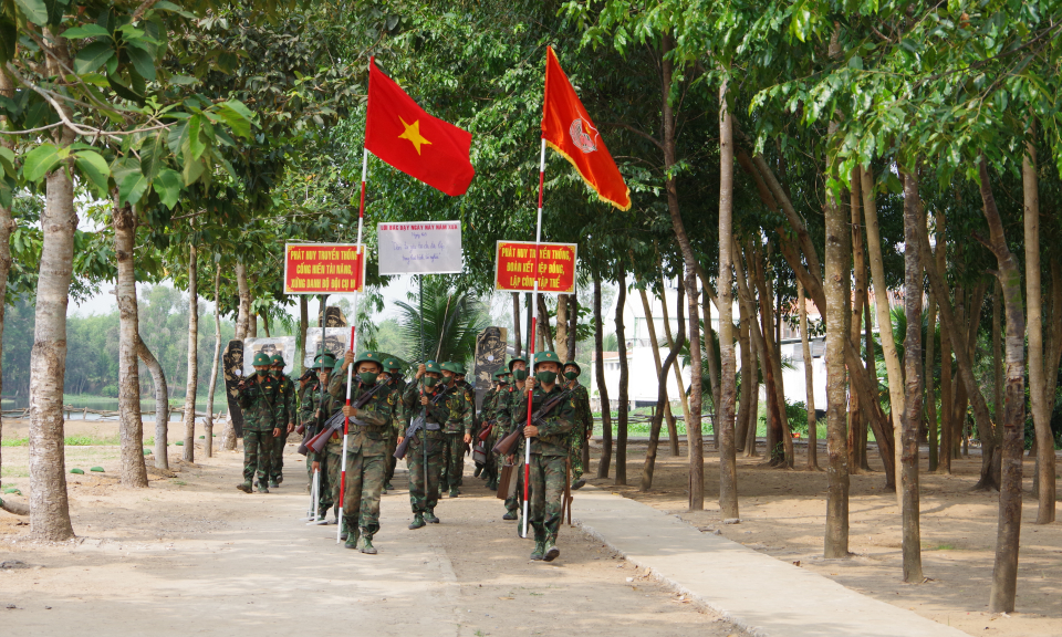 Tân binh trong tháng đầu quân ngũ