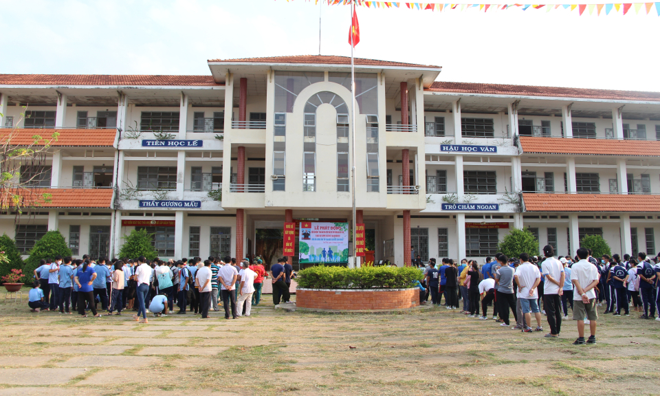 Thủ Thừa ngày chạy Olympic vì sức khỏe toàn dân