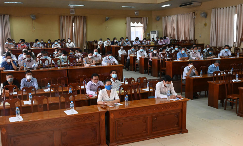 Bến Lức tập huấn, bồi dưỡng nghiệp vụ công tác gia đình