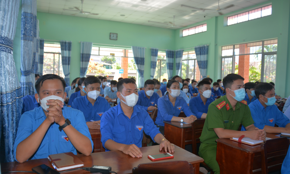 Cần Giuộc tập huấn công tác Đoàn, Hội, Đội năm 2022