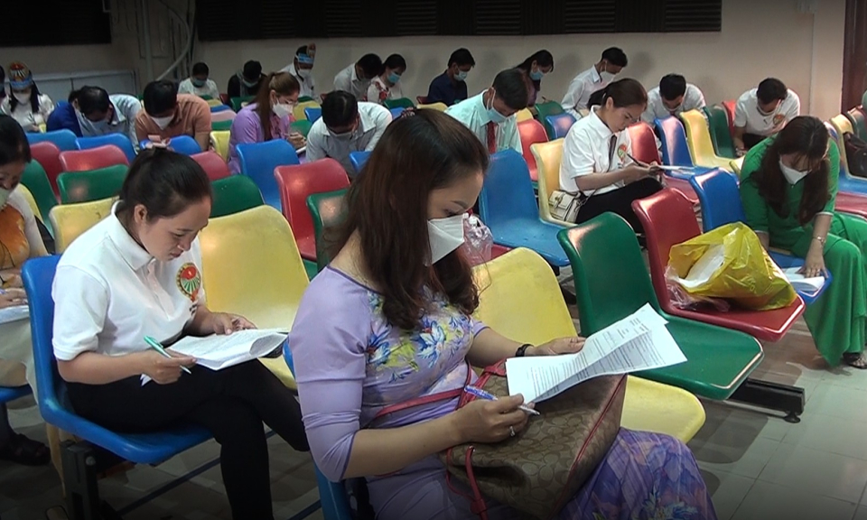 Tân Hưng tổ chức hội thi “Nhà nông đua tài” năm 2022