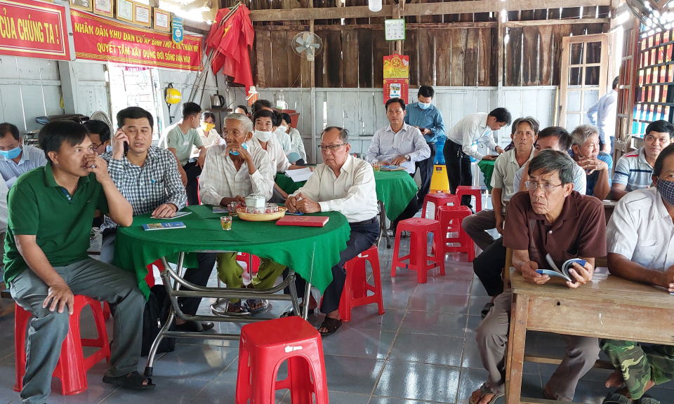 Huyện Châu Thành  tập huấn  xây dựng mô hình nuôi tôm ứng dụng công nghệ cao