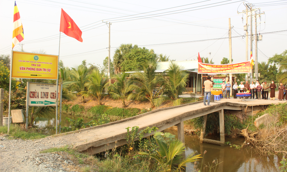 Đức Huệ khởi công cầu giao thông nông thôn