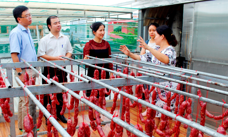 Cần Đước tích cực hưởng ứng tháng hành động vì an toàn thực phẩm năm 2022