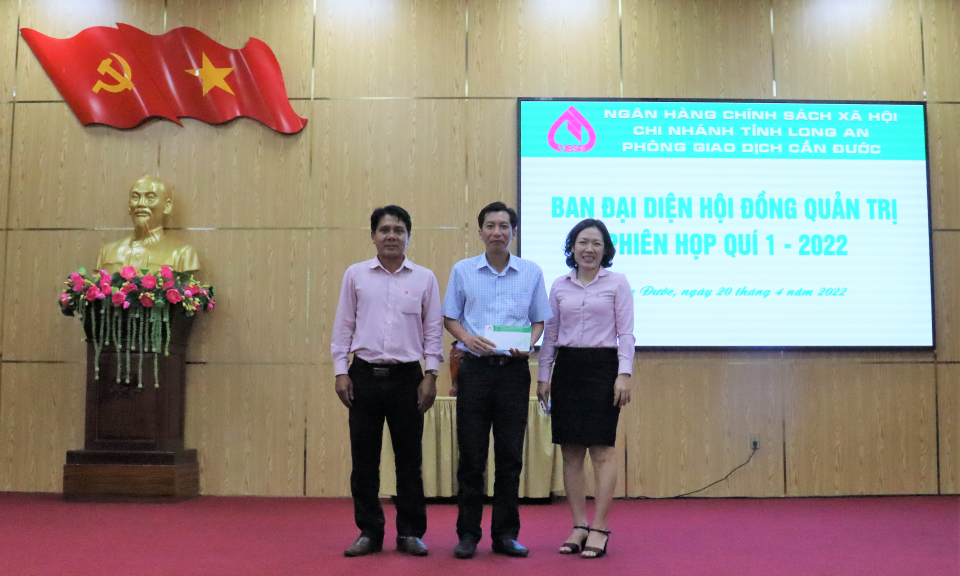Ngân hàng chính sách xã hội huyện Cần Đước sơ kết công tác tín dụng chính sách quý I năm 2022