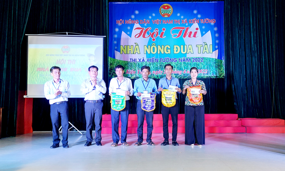 Kiến Tường sôi nổi hội thi nhà nông đua tài năm 2022