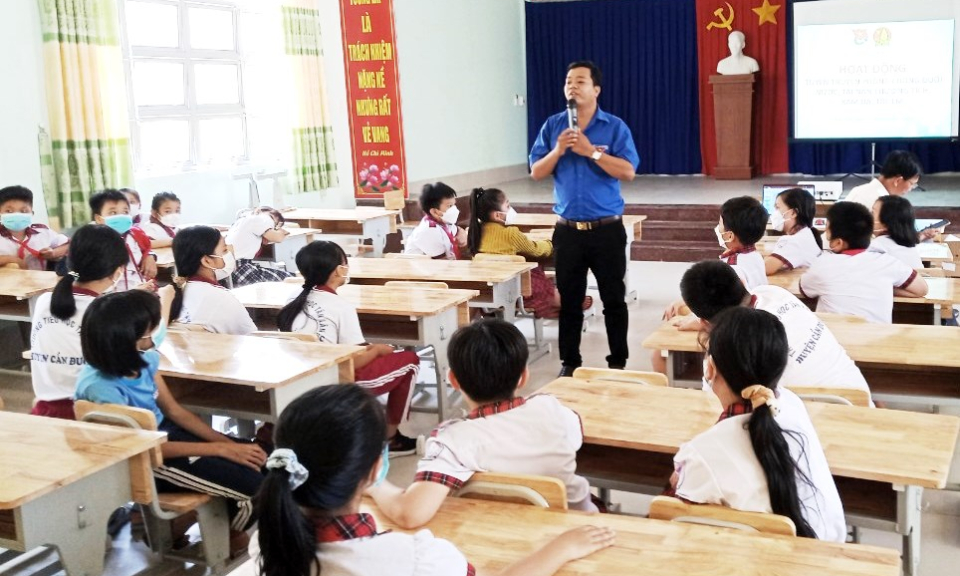 Cần Đước tăng cường tuyên truyền kỹ năng phòng chống tai nạn thương tích, đuối nước