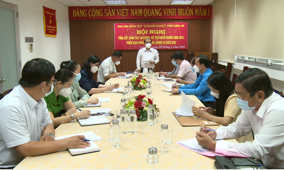 Long An tổng kết công tác vận động, chăm lo cho người nghèo và công tác an sinh xã hội năm 2021