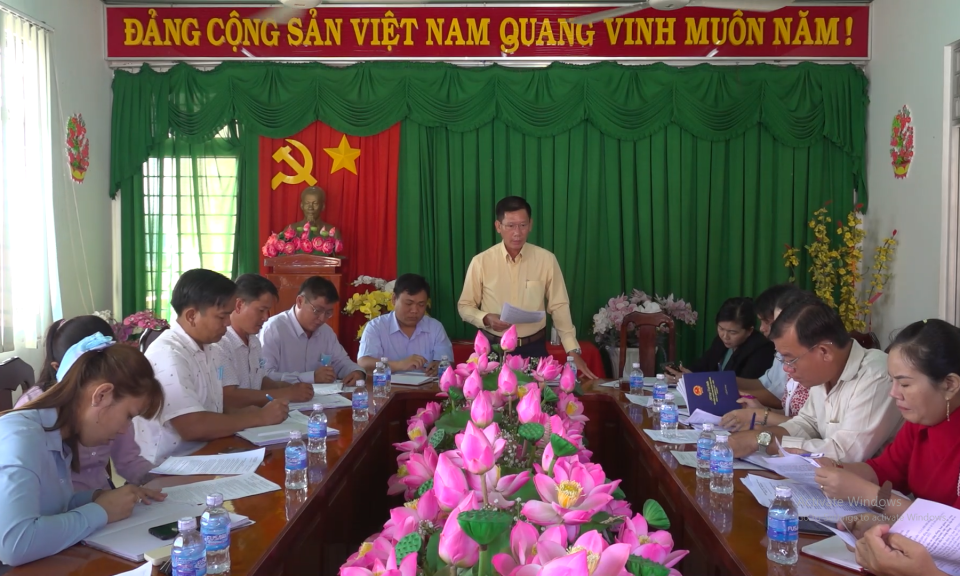 Tân Hưng: HĐND huyện giám sát tại xã Hưng Điền B