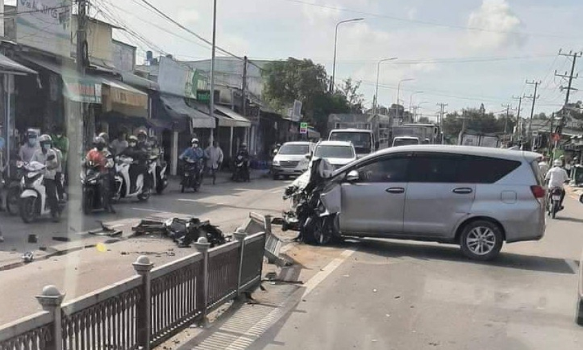 Thủ Thừa: Từ tai nạn giao thông, phát hiện xe chở thuốc lá lậu