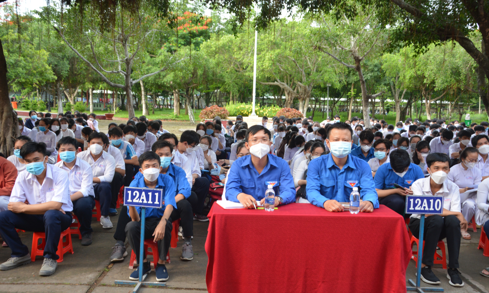 Cần Giuộc tuyên truyền an ninh mạng, kỹ năng sử dụng mạng xã hội