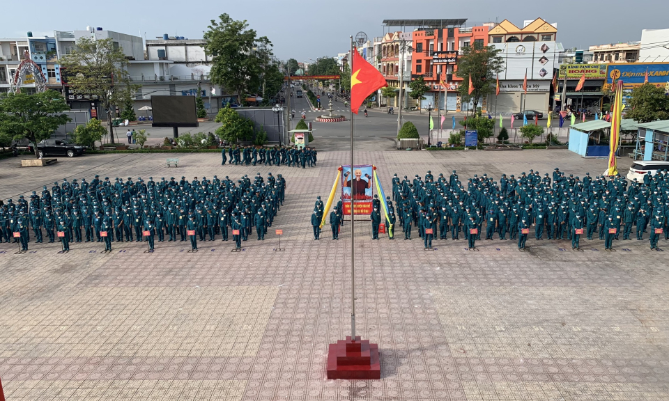 Bến Lức khai mạc hội thao Trung đội Dân quân cơ động năm 2022