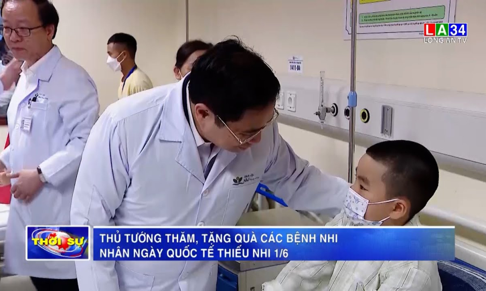 Thủ tướng thăm, tặng quà các bệnh nhi nhân Ngày Quốc tế Thiếu nhi 1/6