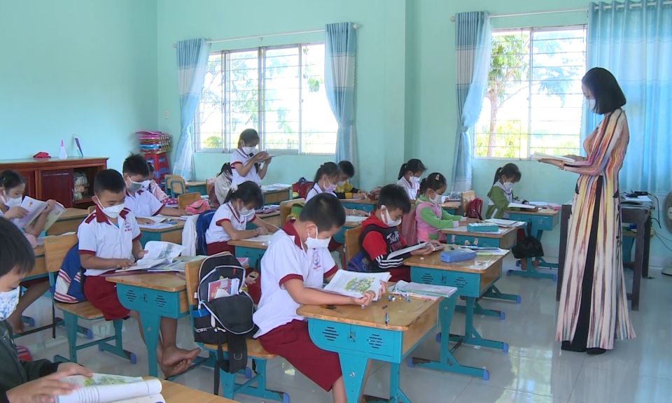 Phổ cập giáo dục, xóa mù chữ hè năm học 2021 - 2022