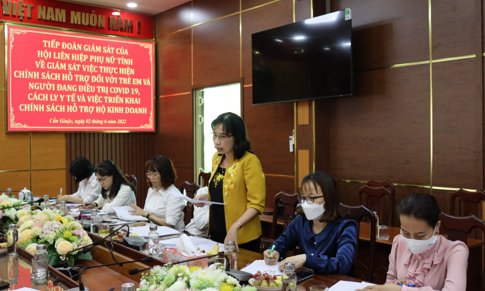 Hội Liên hiệp Phụ nữ tỉnh giám sát chính sách hỗ trợ COVID-19 tại Cần Giuộc