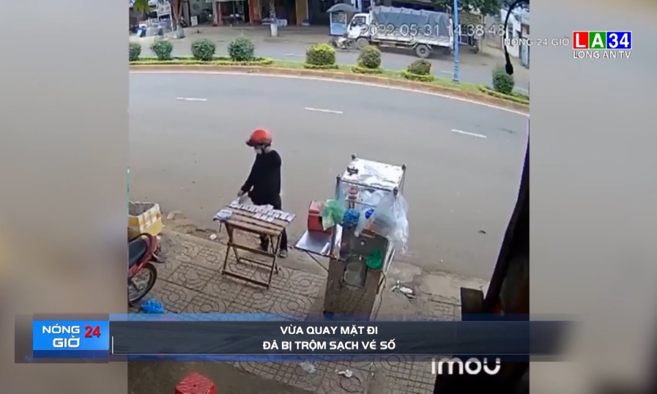 Vừa quay mặt đi đã bị trộm sạch vé số
