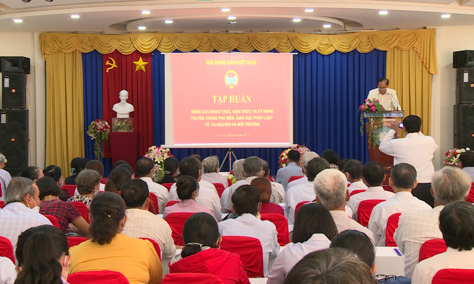 Phổ biến giáo dục pháp luật về bảo vệ tài nguyên, môi trường năm 2022