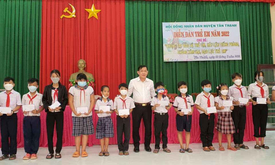 Tân Thạnh phát động tháng hành động vì trẻ em năm 2022