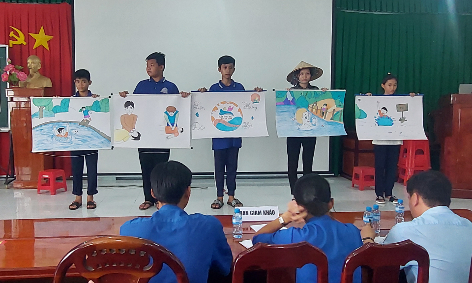 Tân Hưng liên hoan các đội Tuyên truyền măng non về phòng, chống đuối nước trẻ em năm 2022
