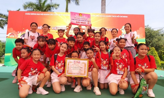 Hội đồng Đội thành phố.Tân An đạt giải cao trong Cuộc thi nhảy Flashmob
