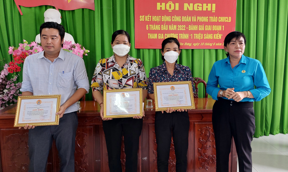 Tân Hưng sơ kết hoạt động công đoàn và phong trào CNVCLĐ 6 tháng đầu năm 2022