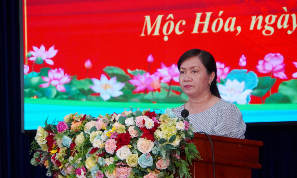 Mộc Hóa bế mạc lớp bồi dưỡng đại biểu HĐND cấp xã nhiệm kỳ 2021 - 2026