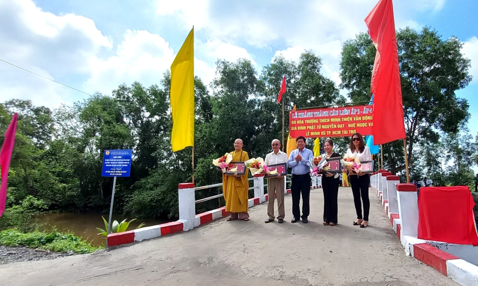 Xã An Thạnh huyện Bến Lức khánh thành cầu nông thôn