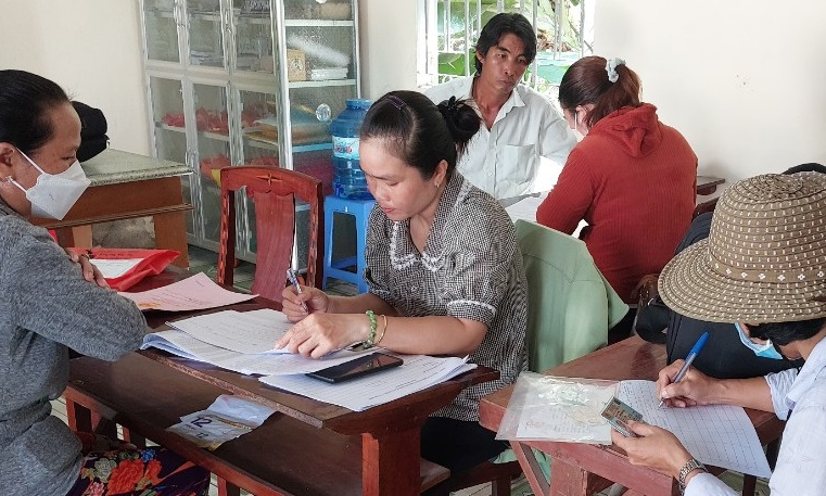 Xã Dương Xuân Hội, huyện Châu Thành triển khai thu thập thông tin hổ trợ chuyển đổi số .