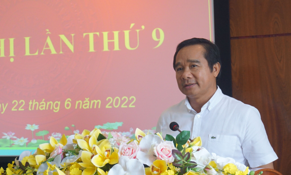 Bí thư Tỉnh ủy Nguyễn Văn Được dự Hội nghị Huyện ủy Bến Lức lần thứ 9