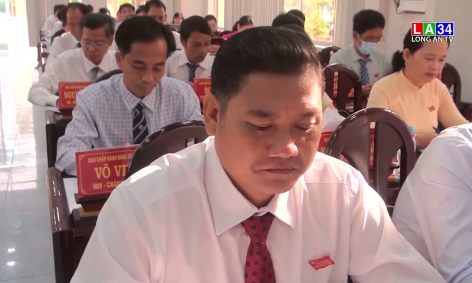 Phó Bí thư Thường trực Tỉnh ủy dự hội nghị Huyện ủy Đức Huệ