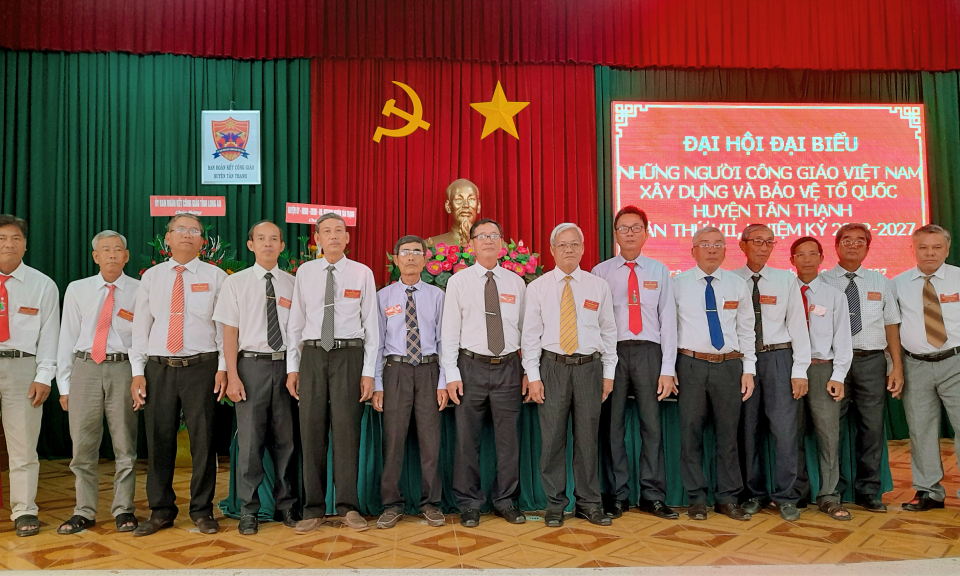 Tân Thạnh: Đại hội đại biểu công giáo Việt Nam xây dựng và bảo vệ Tổ quốc 