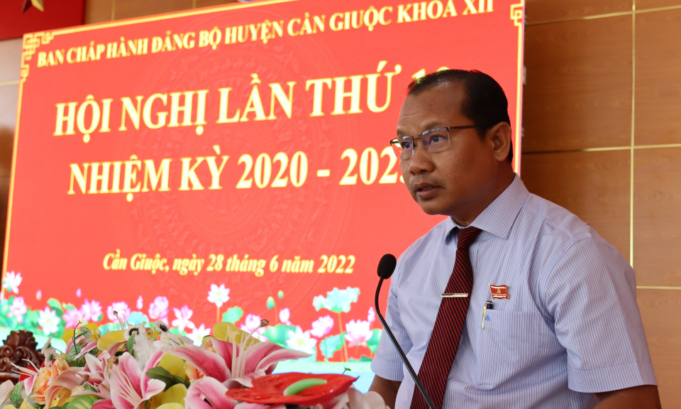 Huyện ủy Cần Giuộc tổ chức hội nghị Ban chấp hành lần thứ 10