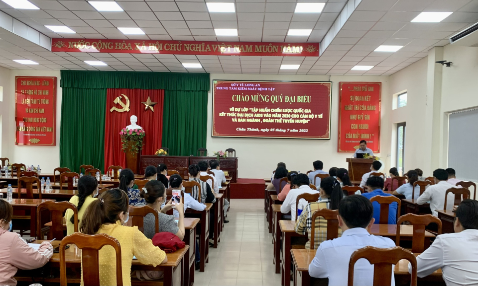 Châu Thành tổ chức lớp tập huấn chủ đề K=K (Không phát hiện = Không lây truyền)