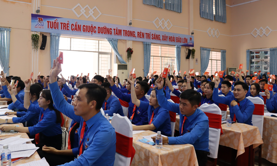 Đại hội Đoàn TNCS Hồ Chí Minh huyện Cần Giuộc lần thứ XI