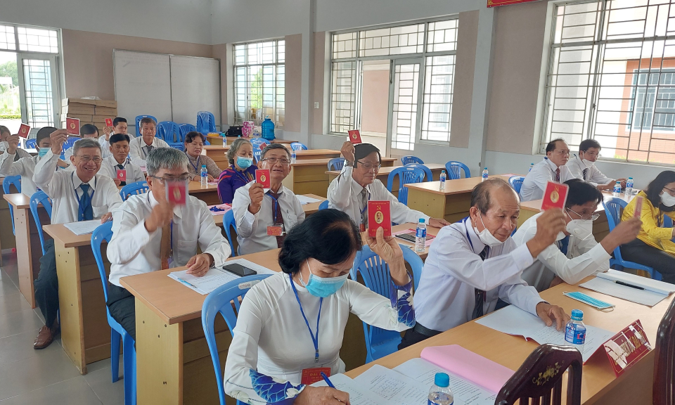 Chi bộ Ấp 3 xã Bình Tâm, Tp. Tân An Đại hội Chi bộ điểm