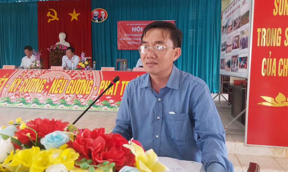 Chủ tịch UBND huyện Tân Hưng gặp gỡ và đối thoại với Nhân dân