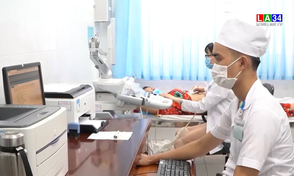 Đầu tư cơ sở vật chất và nhân lực cho y tế cơ sở