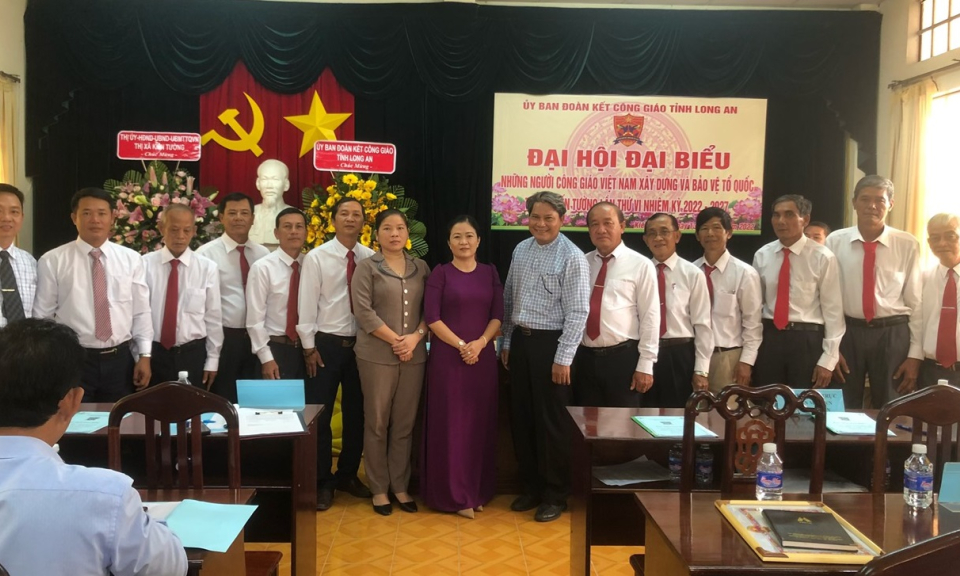 Kiến Tường: Đại hội đại biểu người công giáo Việt Nam xây dựng và bảo vệ Tổ quốc