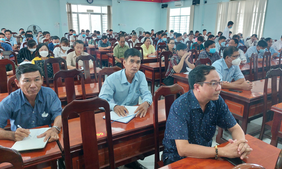Tân Hưng tập huấn công tác Dân vận, Quy chế dân chủ ở cơ sở năm 2022