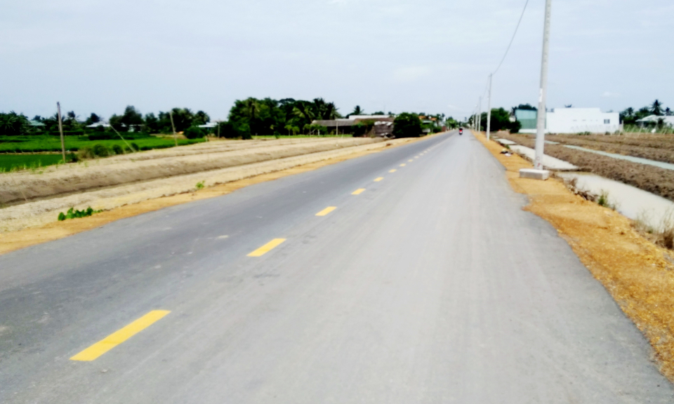 Cần Đước đầu tư 15 tỷ đồng mở rộng nâng cấp đường Liên xã Long Hòa - Phước Vân