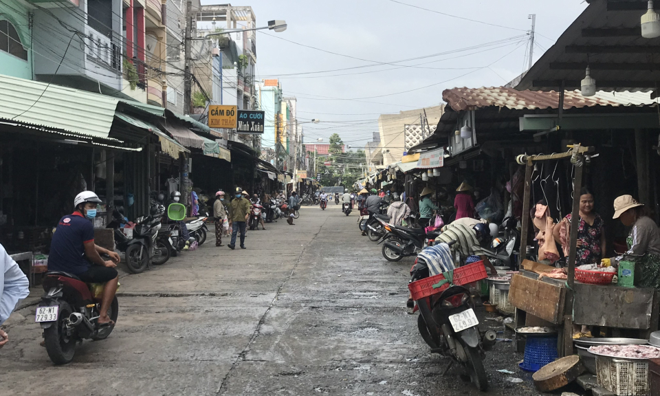 Thị trấn Bến Lức: Ra quân lập lại trật tự, mỹ quan đô thị