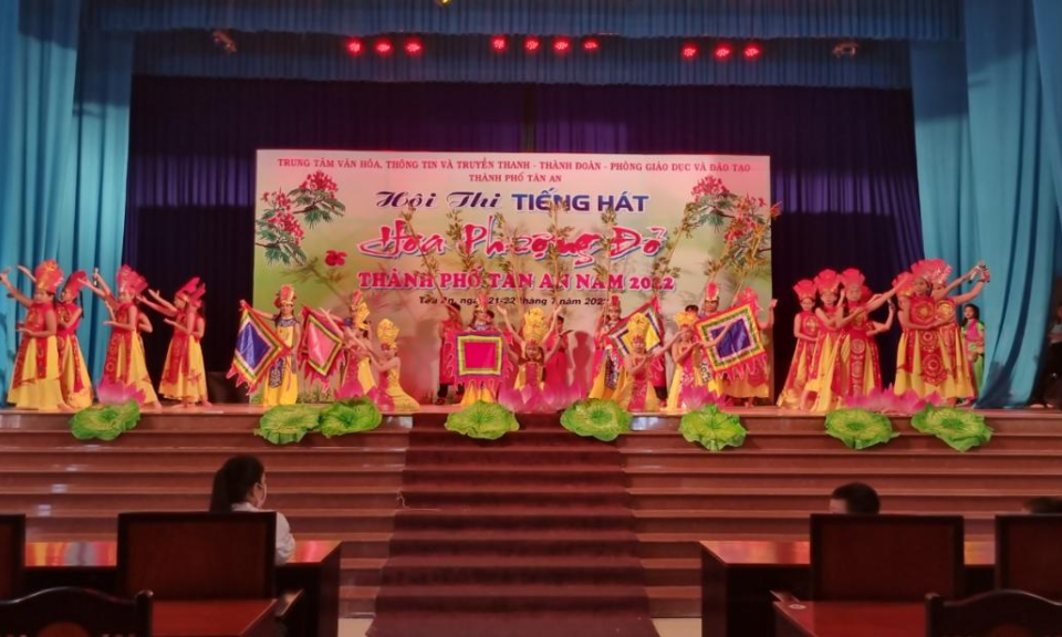 Tân An tổ chức Hội thi Tiếng hát hoa phượng đỏ năm 2022