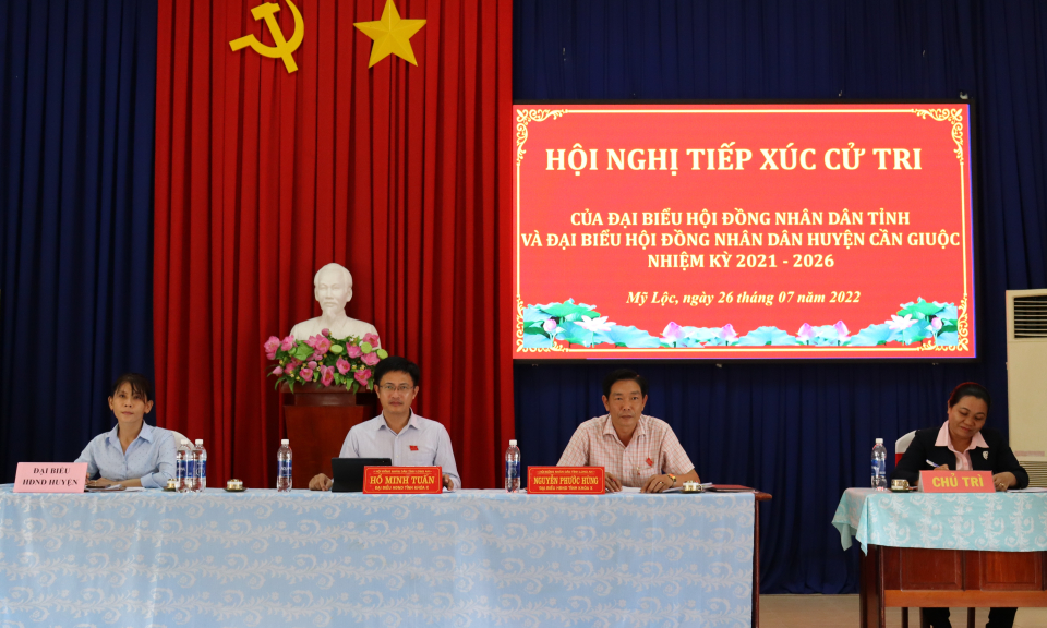 Đại biểu Hội đồng Nhân dân tỉnh tiếp xúc cử tri các xã vùng thượng huyện Cần Giuộc
