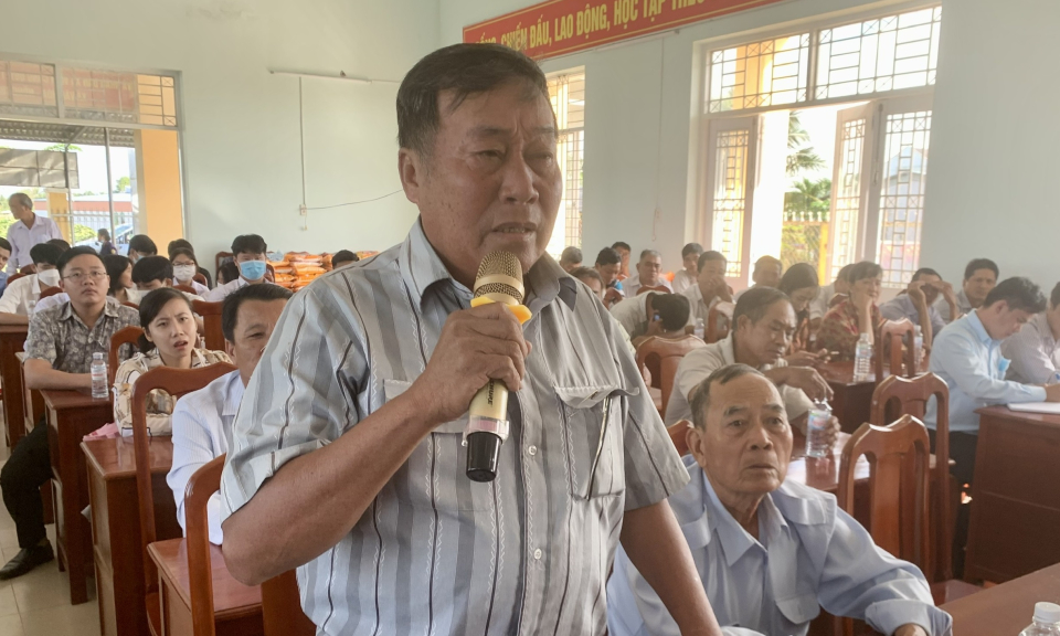 Đại biểu HĐND tỉnh, huyện tiếp xúc cử tri xã Vĩnh Công, Hiệp Thạnh