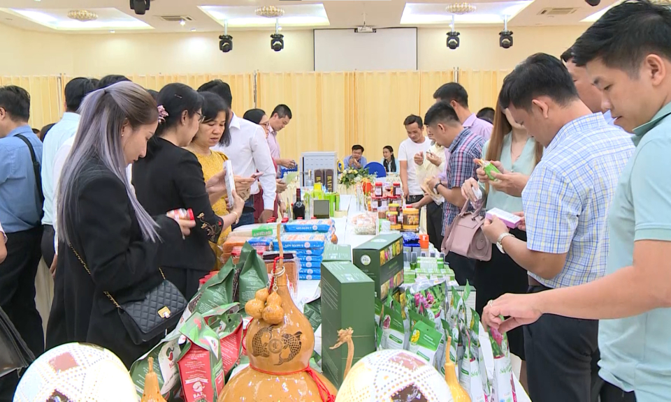 Long An – Tây Ninh tạo thuận lợi cho hàng hóa đặc trưng của 2 tỉnh tiếp cận thị trường