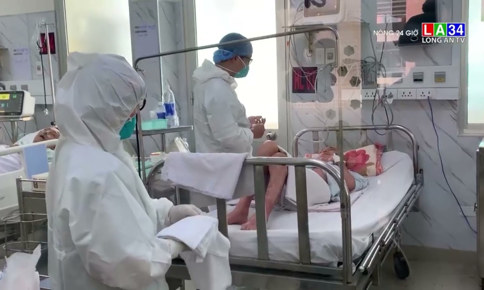 TP.HCM: Nhiều bệnh nhân mắc Covid-19 nặng trở lại