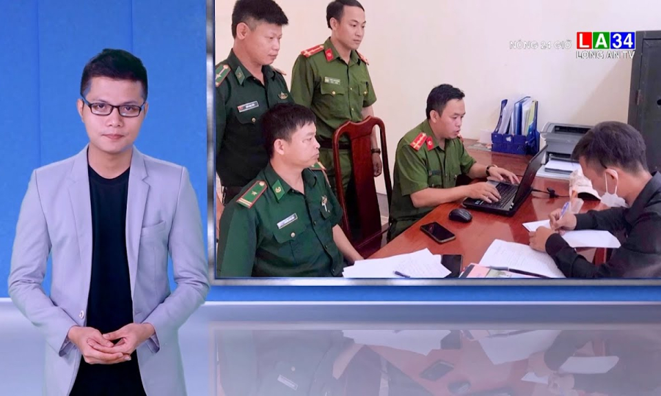 Ông bố treo con gái lên trần nhà đánh đập đã ra trình diện công an