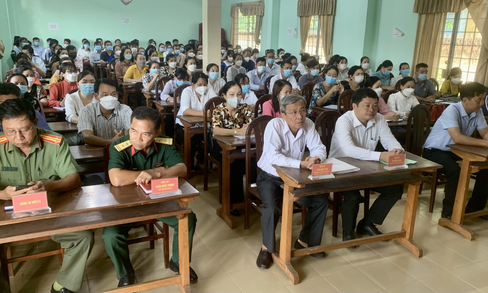 Châu Thành khai giảng lớp bồi dưỡng kiến thức quốc phòng và an ninh cho đối tượng 4