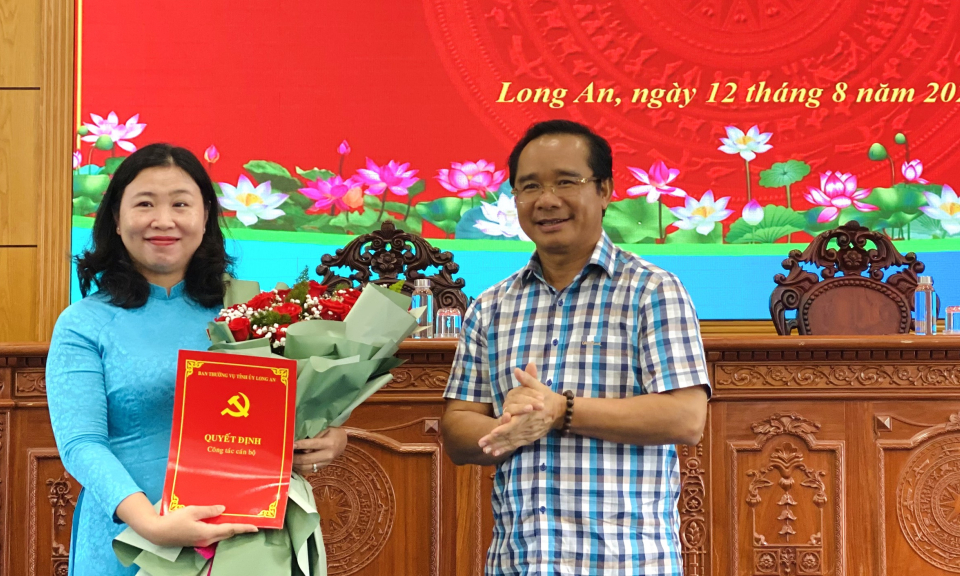 Công bố Quyết định của Ban Bí thư Trung ương Đảng