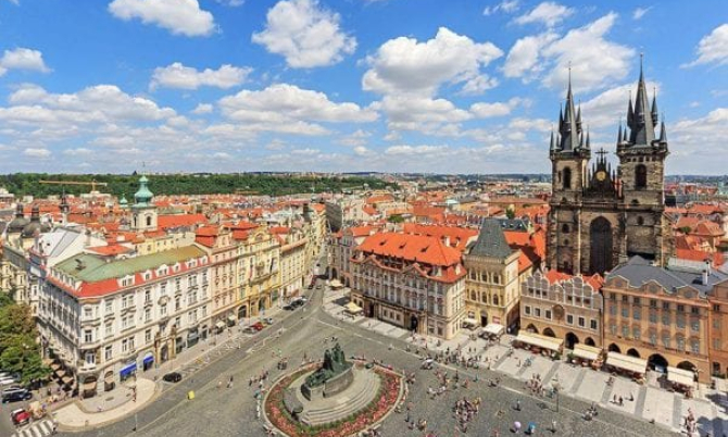 Ba Lan tiết lộ kế hoạch cấm thị thực đối với công dân Nga trên toàn EU